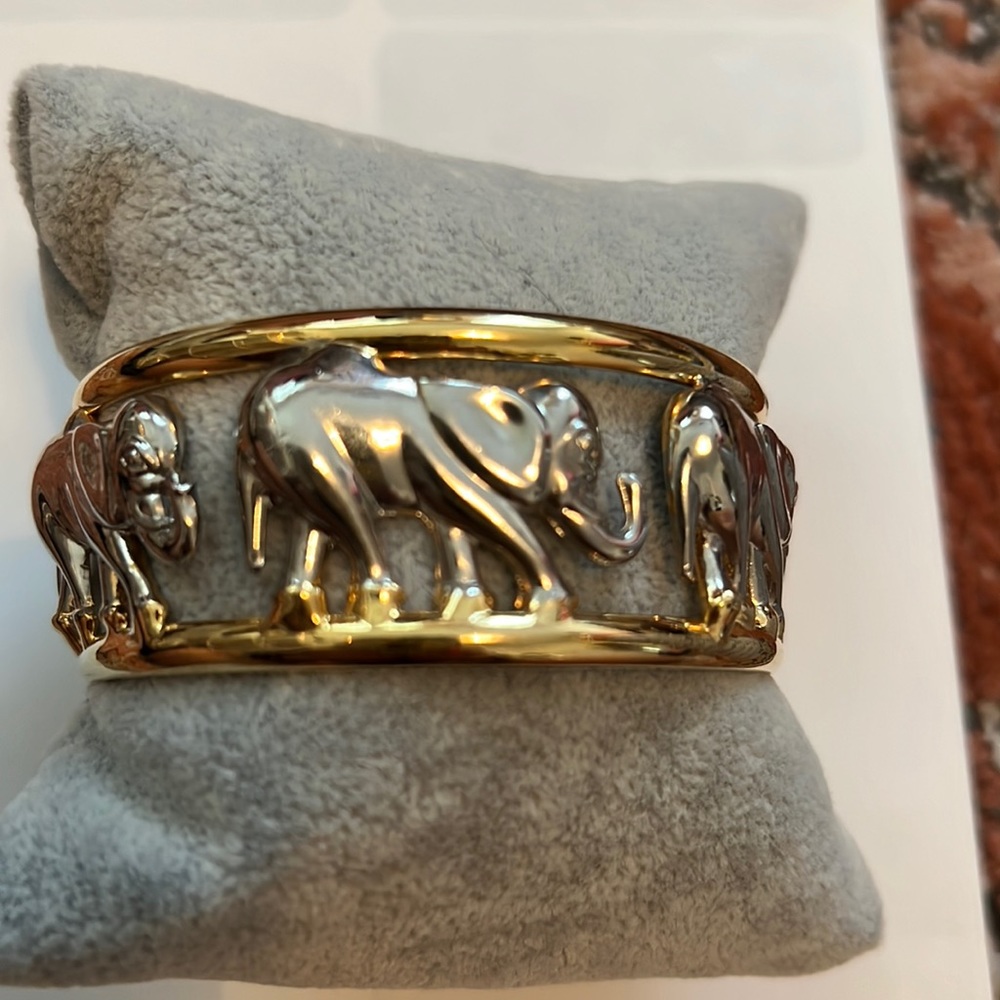 Vintage elephant cuff